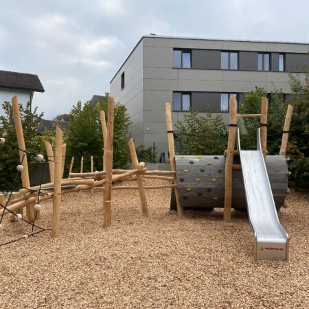 Spielplatz Schulhaus Rigi Goldau